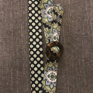 Vera Bradley reversible belt paisley